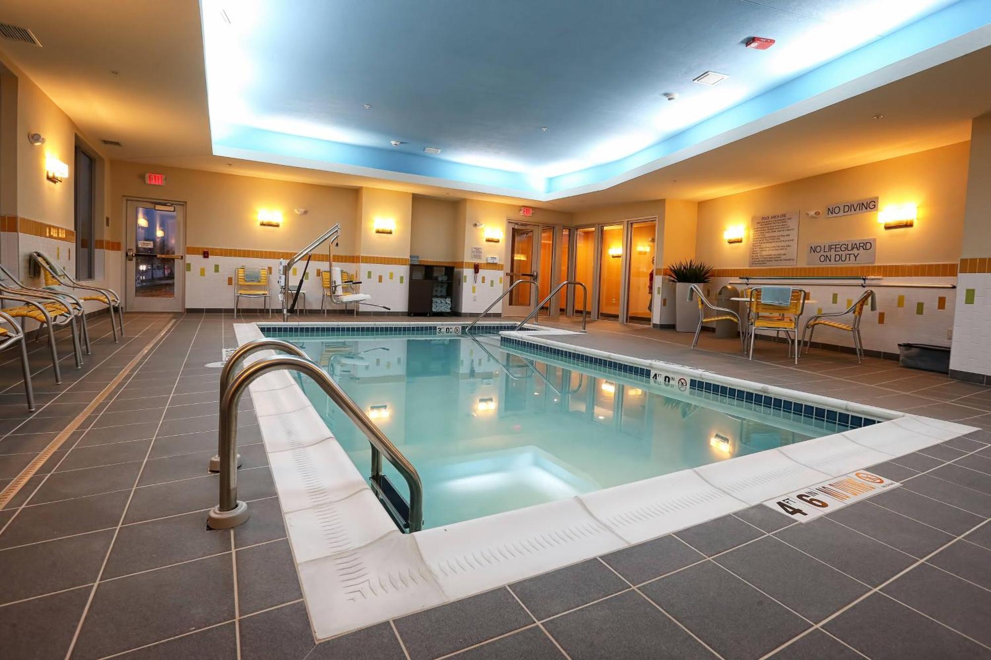 Fairfield Inn & Suites By Marriott Madison Verona Εξωτερικό φωτογραφία