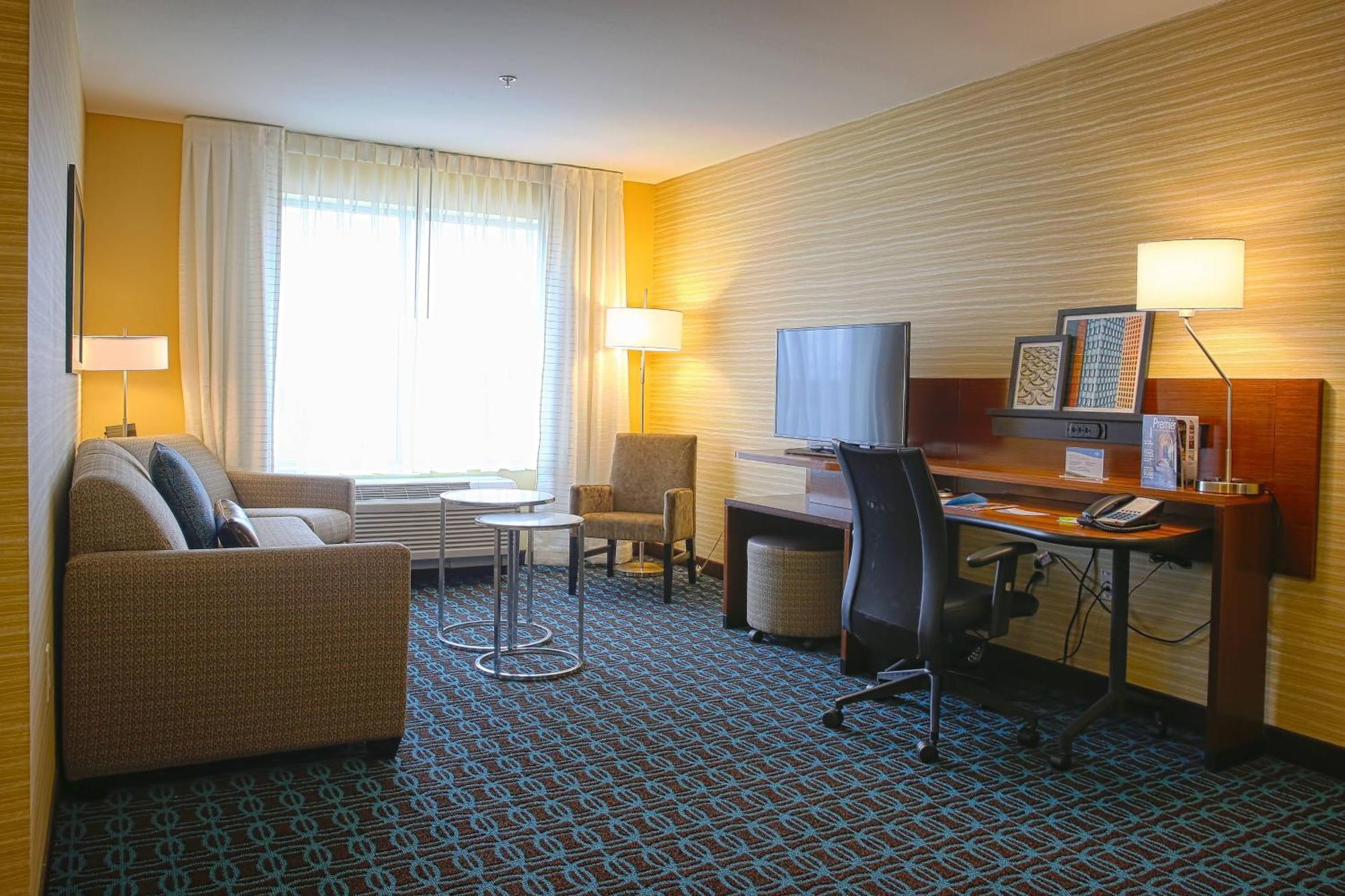 Fairfield Inn & Suites By Marriott Madison Verona Εξωτερικό φωτογραφία